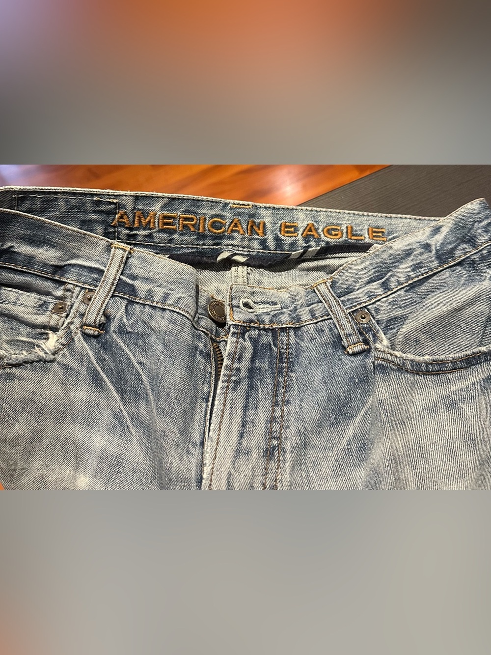 American Eagle Outfitters Light Wash Blue Men’s Jeans